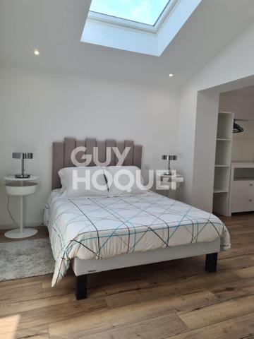 COUP DE COEUR - A ne pas manquer : jolie maison contemporaine face au Lac de ST PEE SUR NIVELLE.