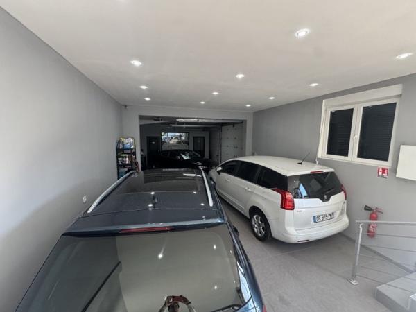 Commerce à Vendre à MARLY 212000 €
