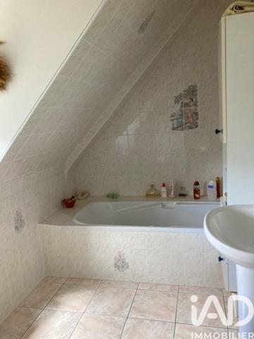 Maison à vendre 6 pièces 120 m² Ploufragan