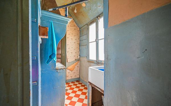 Appartement à vendre    3 pièces • 36,27 m2 Paris 19