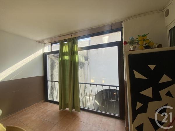 Immeuble à vendre  320 m2 MONTAGNAC - 34