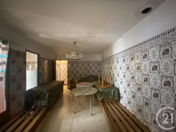 Immeuble à vendre  320 m2 MONTAGNAC - 34