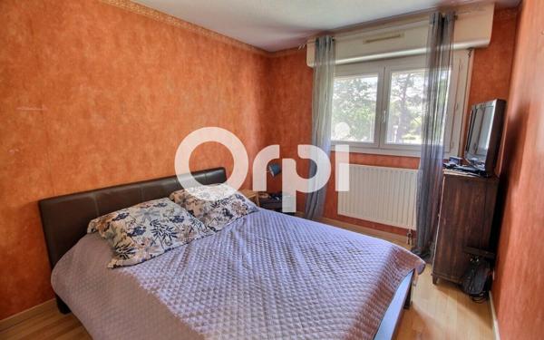 Appartement à vendre    4 pièces • 78,43 m2 Marseille 11