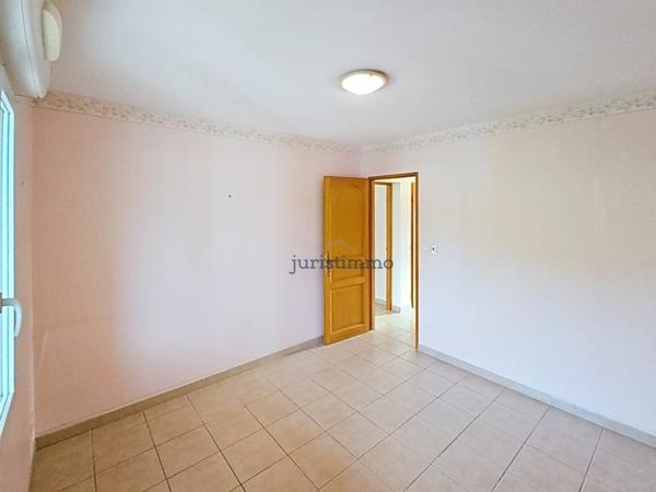 APPARTEMENT T3 AVEC TERRASSE DANS RESIDENCE SECURISEE AU PREMIER ETAGE