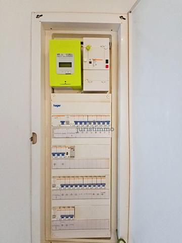 APPARTEMENT T3 AVEC TERRASSE DANS RESIDENCE SECURISEE AU PREMIER ETAGE