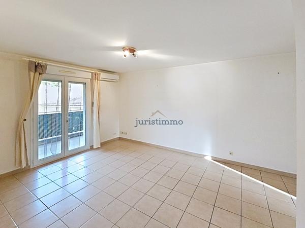 APPARTEMENT T3 AVEC TERRASSE DANS RESIDENCE SECURISEE AU PREMIER ETAGE