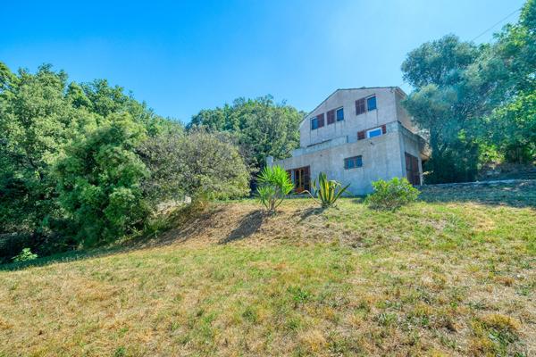 A Vendre Maison T6 Barbaggio