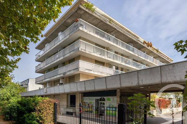 Appartement F1 à vendre  1 pièce - 30,80 m 2   BRIE COMTE ROBERT  - 77