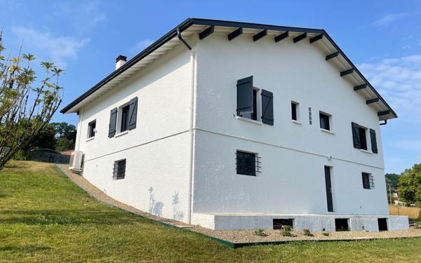 Maison à vendre    5 pièces •  Saint-Sever