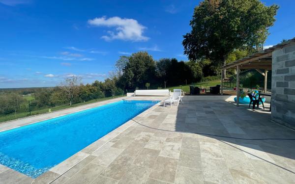 Maison à vendre    5 pièces •  Saint-Sever