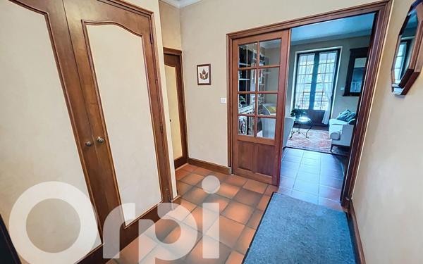 Maison à vendre    8 pièces •  Brive-la-Gaillarde