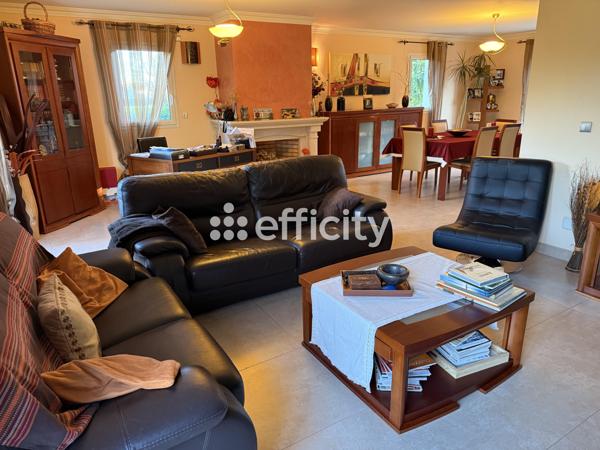 Maison 7 pièces - 194 m²