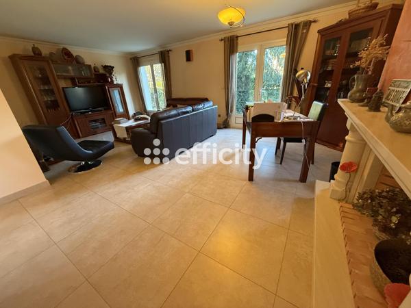 Maison 7 pièces - 194 m²