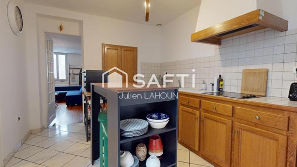 Maison de ville 2 chambres, courette et cave