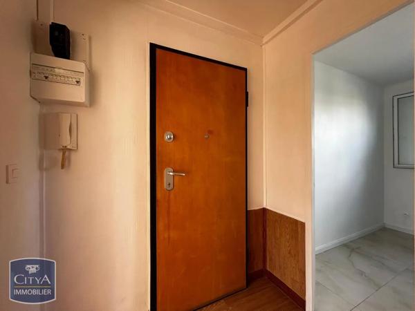 Appartement à louer 3 pièces 56.17m² Mainvilliers (28300)