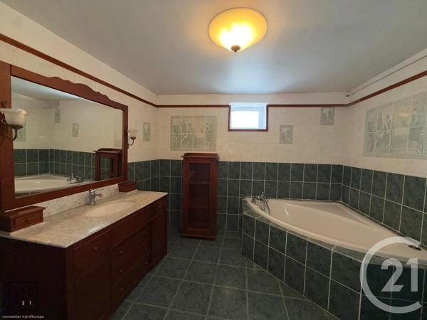 Maison à vendre  8 pièces - 361 m 2   MAREUIL LES MEAUX  - 77