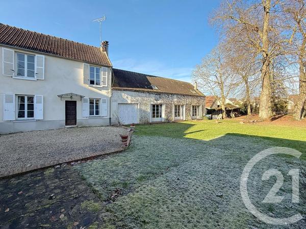 Maison à vendre  8 pièces - 361 m 2   MAREUIL LES MEAUX  - 77