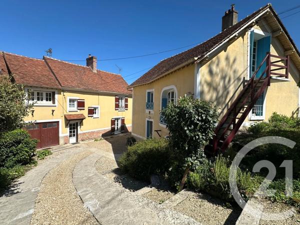 Maison à vendre  8 pièces - 361 m 2   MAREUIL LES MEAUX  - 77