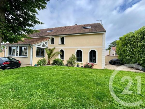 Maison à vendre  8 pièces - 361 m 2   MAREUIL LES MEAUX  - 77