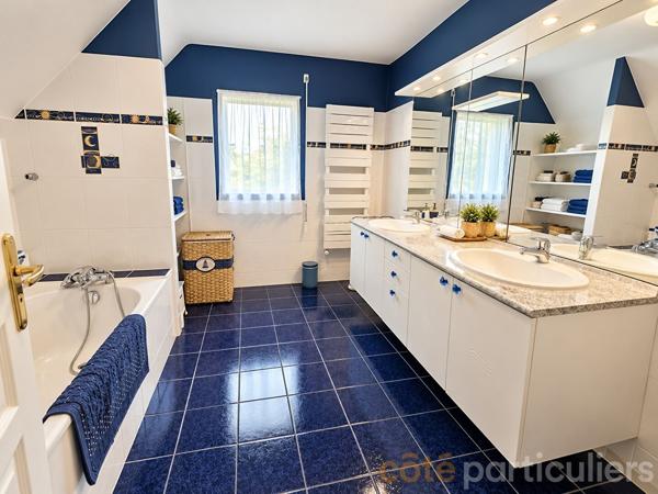 Vente
                Maison156 m² - 7 Pièces -
                    PLESCOP (56890)