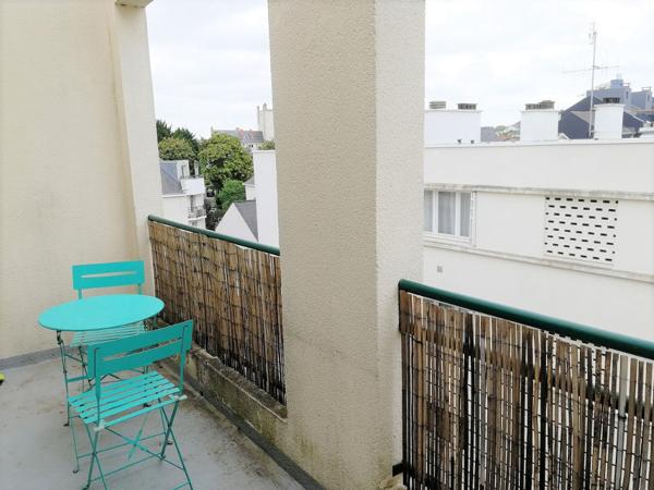 À VENDRE NANTES SAINT-FELIX/ERDRE LUMINEUX APPARTEMENT TYPE 1 AVEC BALCON ET PARKING