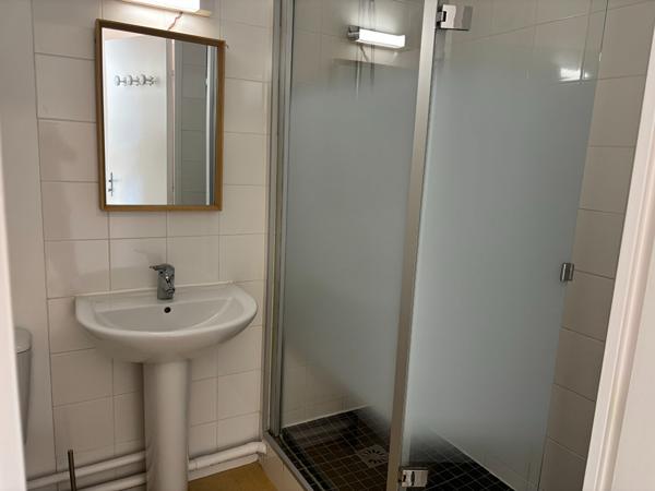 À VENDRE NANTES SAINT-FELIX/ERDRE LUMINEUX APPARTEMENT TYPE 1 AVEC BALCON ET PARKING