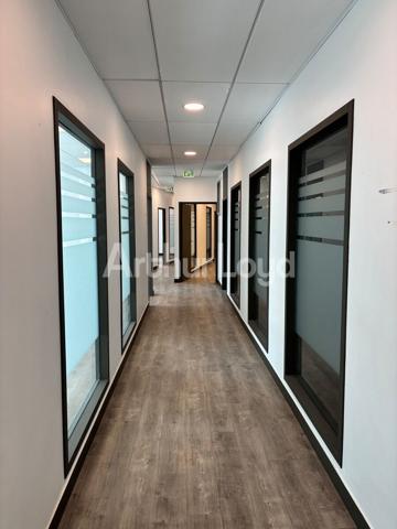 Bureaux à louer à La Madeleine - Immeuble de standing à proximité d'Euralille