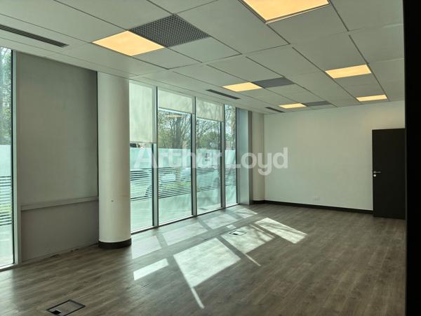 Bureaux à louer à La Madeleine - Immeuble de standing à proximité d'Euralille
