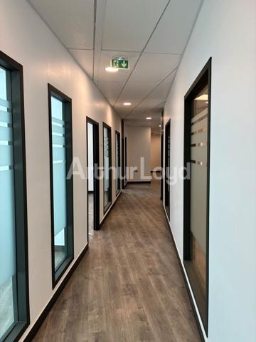Bureaux à louer à La Madeleine - Immeuble de standing à proximité d'Euralille