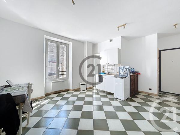 Appartement F2 Bis à vendre  3 pièces - 48,78 m2 MONTEREAU FAULT YONNE - 77