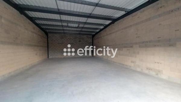 Local Commercial 1 pièce - 135 m² Exclusivité efficity