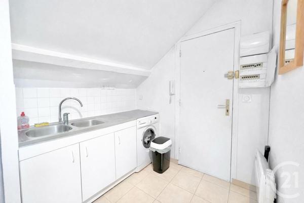 Appartement F1 à vendre  1 pièce - 21 m2 FLEURY MEROGIS - 91