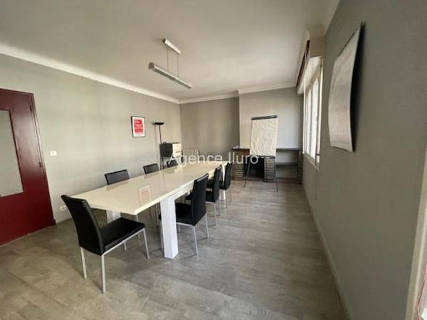 Appartement - Oloron-sainte-marie - Réf.:205365(2) OLORON - GRAND APPARTEMENT T5 AVEC GARAGE ET JARDIN -