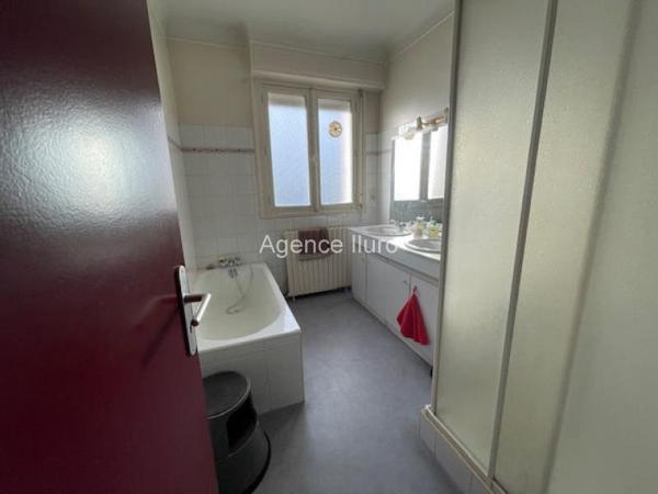 Appartement - Oloron-sainte-marie - Réf.:205365(2) OLORON - GRAND APPARTEMENT T5 AVEC GARAGE ET JARDIN -