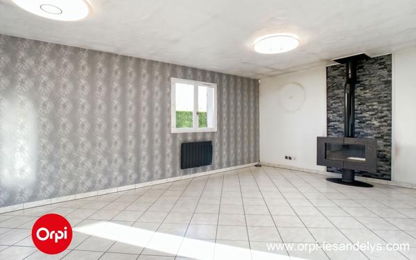 Maison à vendre    5 pièces • 115 m2 Charleval