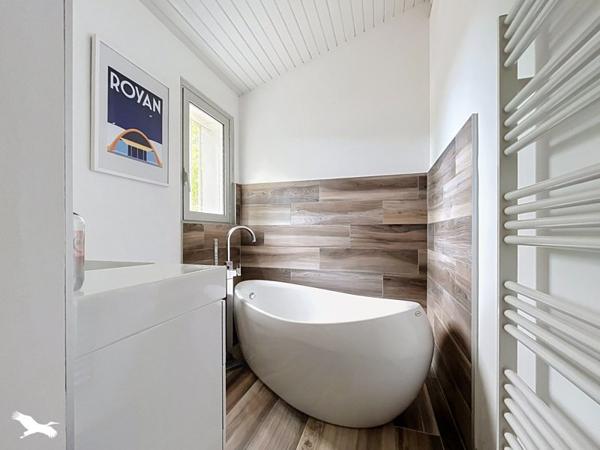 Maison à vendre 628 200 € Saint-Georges-de-Didonne 4 p 102 m² DPE E