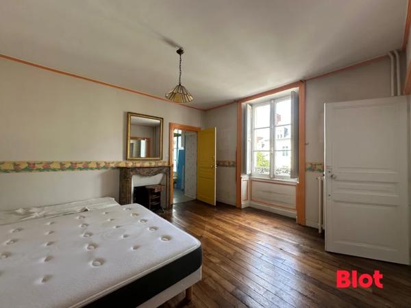 Maison 8 pièce(s)