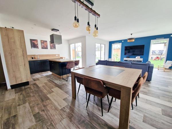 Maison Doue En Anjou 5 pièce(s)