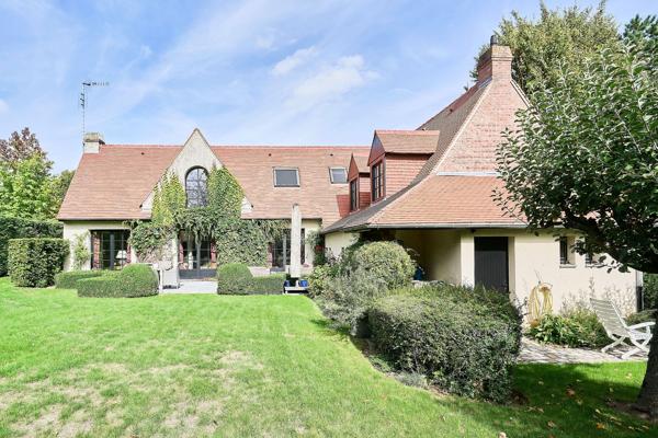 Vente Maison de luxe Wasquehal 6 Pièces 207 m²