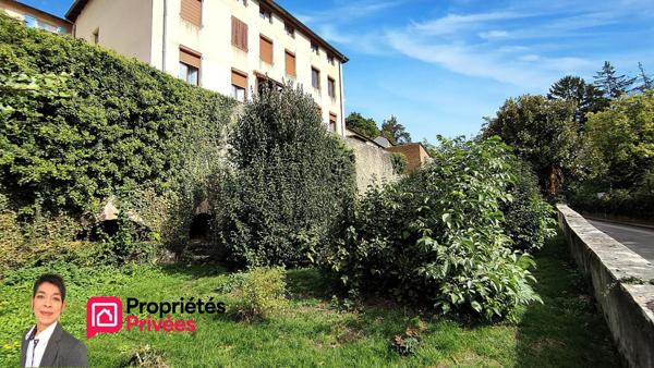 THIZY-LES-BOURGS (69240) Immeuble de  rapport en monopropriété, rentabilité immédiate  brute: 9.33 %