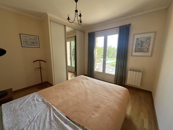 Maison
                                                                                                                                                                                                                                                                                                                        4 pièce(s)                                                                                                                                                                                                          3 chambre(s)                                                                                                                                                                                                          85  m²