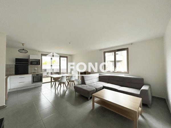 Location Appartement meublé 3 pièces 68.23 m² - 6 RUE DENISE VERNAY Bordeaux 33000