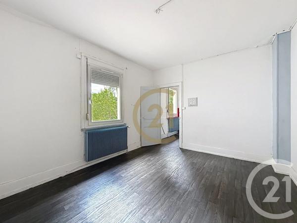 Immeuble à vendre  247 m 2   BELFORT  - 90