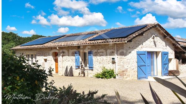 Domaine de prestige avec manoir, gîte et cottage sur 2,2 hectares de terrain paysager – Lot-et-Garonne
