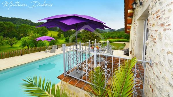 Domaine de prestige avec manoir, gîte et cottage sur 2,2 hectares de terrain paysager – Lot-et-Garonne