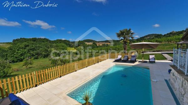 Domaine de prestige avec manoir, gîte et cottage sur 2,2 hectares de terrain paysager – Lot-et-Garonne