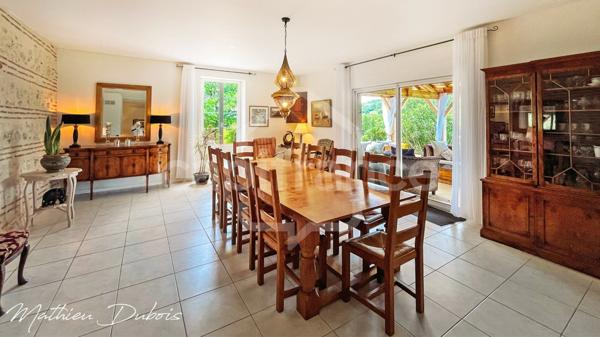 Domaine de prestige avec manoir, gîte et cottage sur 2,2 hectares de terrain paysager – Lot-et-Garonne