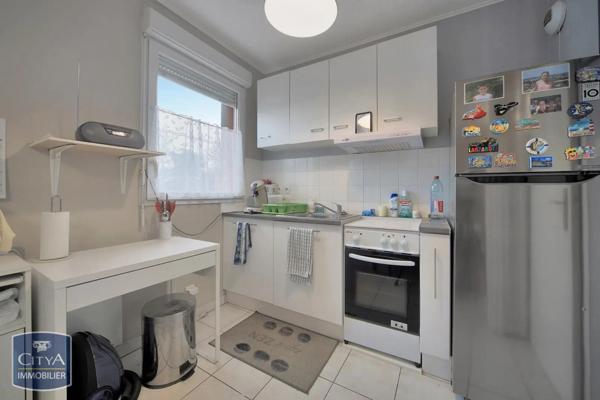 Appartement à vendre 2 pièces 48.77m²