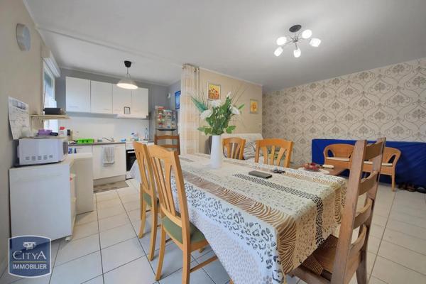 Appartement à vendre 2 pièces 48.77m²