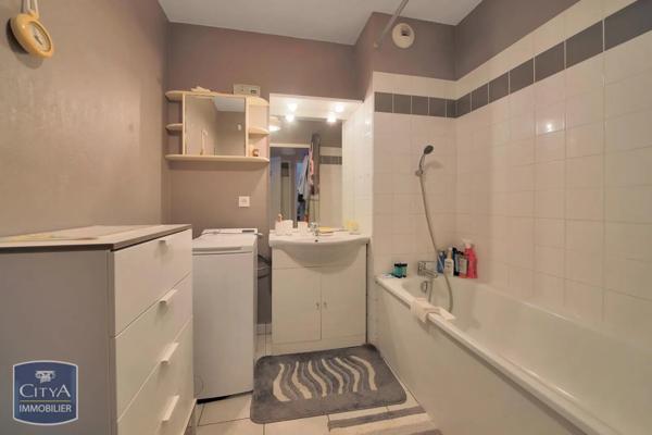 Appartement à vendre 2 pièces 48.77m²